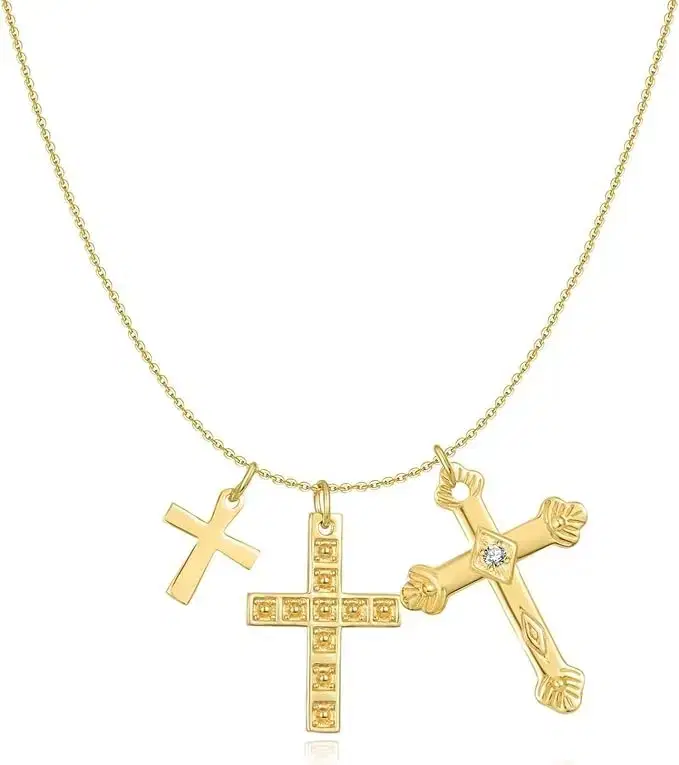 Colgante con Tres Cruces en Baño de Oro